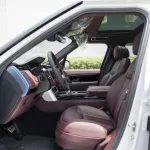 2023 Land Rover Range Rover HSE V8 P530 4.4L GCC Specs - Thumbnail 9