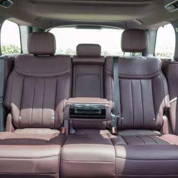 2023 Land Rover Range Rover HSE V8 P530 4.4L GCC Specs