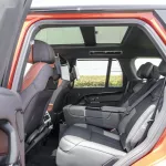 2023 Land Rover Range Rover SV Autobiography V8 P530 4.4L 4WD GCC Specs With Warranty - Thumbnail 14