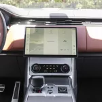 2023 Land Rover Range Rover SV Autobiography V8 P530 4.4L 4WD GCC Specs With Warranty - Thumbnail 21