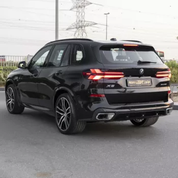2023 BMW X5 XDrive V6 P375 3.0L GCC Specs With Warranty