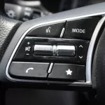 KIA SONET 1.5L A/T WITH SUNROOF MODEL 2023 - Thumbnail 10