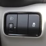 KIA SONET 1.5L A/T WITH SUNROOF MODEL 2023 - Thumbnail 16