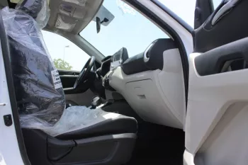 KIA SONET 1.5L A/T WITH SUNROOF MODEL 2023