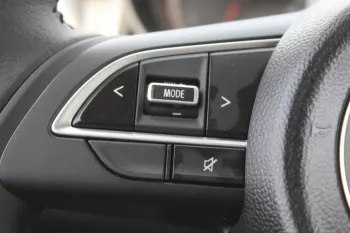 SUZUKI SWIFT 1.2L PETROL WITH DVD 2023 WHITE FWD