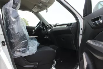 SUZUKI SWIFT 1.2L PETROL WITH DVD 2023 WHITE FWD