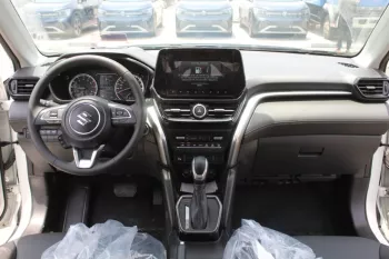 SUZUKI GRAND VITARA 1.5L PETROL 2WD PENAROMA FULL OPTION 2023 WHITE