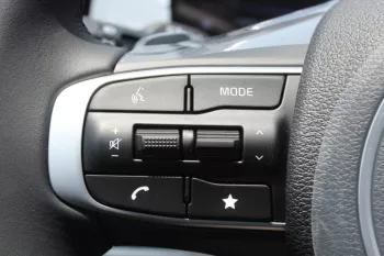 KIA SPORTAGE 1.6L PETROL FWD 2023 FULL OPTION