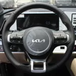 KIA SPORTAGE 1.6L PETROL FWD 2023 FULL OPTION - Thumbnail 11