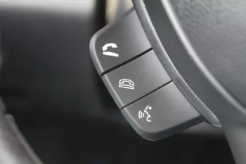 SUZUKI ERTIGA GLX 1.5L PETROL 2023 MODEL YEAR WHITE FWD
