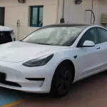 TESLA MODEL 3 RWD 2022 MODEL ELECTRIC - Thumbnail 2