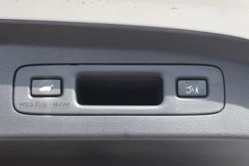 HONDA e;NS1 2022MY RWD PURE ELECTRIC