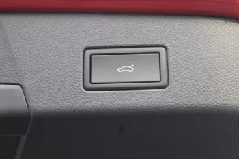 VOLKSWAGEN ID.4 X-PRO 2022MY (0KM) Red Color