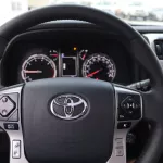 2023 TOYOTA 4RUNNER TRD SPORT 4.0 V6 - CANADIAN SPECS - Thumbnail 10