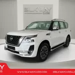 Nissan Patrol V8 LE Platinum City 2023 Model Year - Thumbnail 2