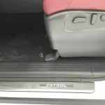 Nissan Patrol V8 LE Platinum City 2023 Model Year - Thumbnail 22