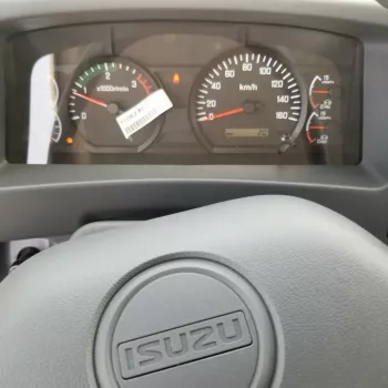 Isuzu FSR 8.2L Diesel M/T NON Turbo MY2023 Only for export 185,000 AED