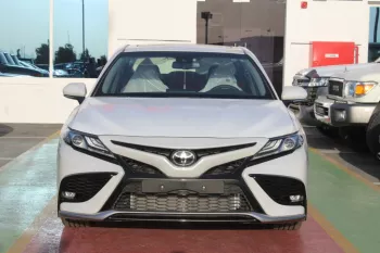 TOYOTA CAMRY V6 3.5L FULL OPTION MODEL 2022