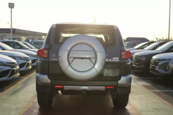 TOYOTA FJ CRUISER 4.0L MODEL 2023