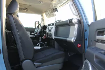 TOYOTA FJ CRUISER 4.0L MODEL 2023