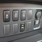 TOYOTA FJ CRUISER 4.0L MODEL 2023 - Thumbnail 18