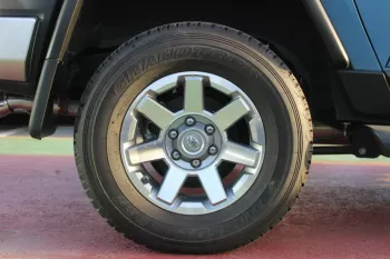 TOYOTA FJ CRUISER 4.0L MODEL 2023