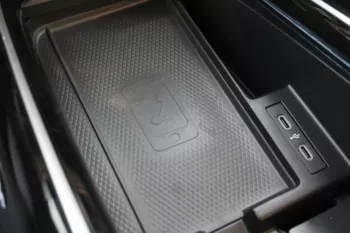 VOLKSWAGEN ID6 EV MODEL 2023