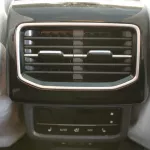 VOLKSWAGEN ID6 EV MODEL 2023 - Thumbnail 24