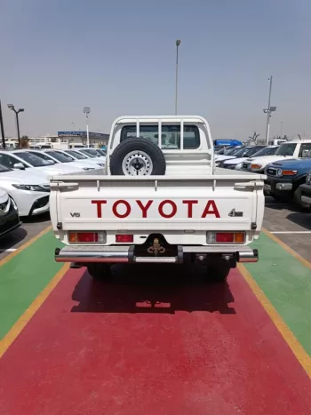 TOYOTA LAND CRUISER PICK UP 4.0L S/C MODEL 2020