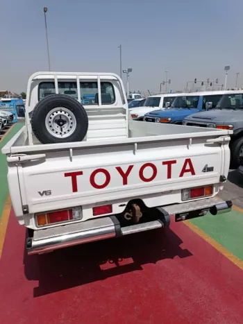 TOYOTA LAND CRUISER PICK UP 4.0L S/C MODEL 2020