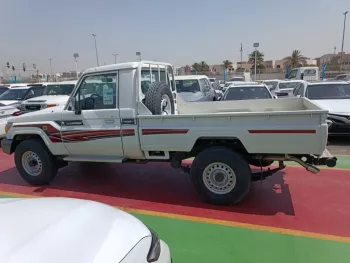 TOYOTA LAND CRUISER PICK UP 4.0L S/C MODEL 2020
