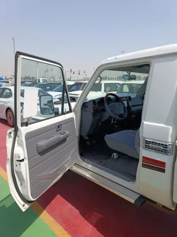 TOYOTA LAND CRUISER PICK UP 4.0L S/C MODEL 2020