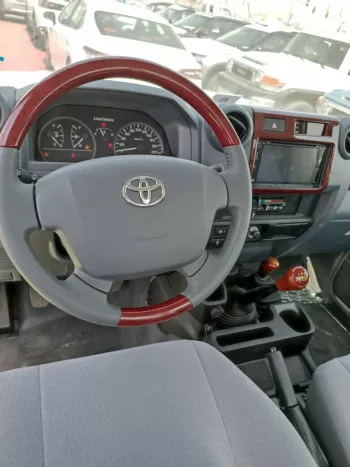 TOYOTA LAND CRUISER PICK UP 4.0L S/C MODEL 2020