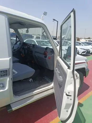 TOYOTA LAND CRUISER PICK UP 4.0L S/C MODEL 2020
