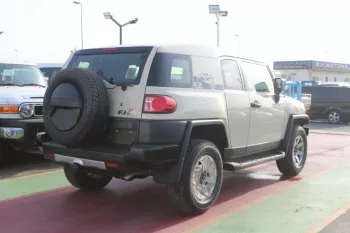 TOYOTA FJ CRUISER 4.0L PETROL FINAL EDITION 2023 BEIGE