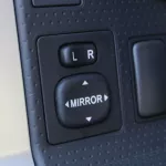 TOYOTA FJ CRUISER 4.0L PETROL FINAL EDITION 2023 BEIGE - Thumbnail 8