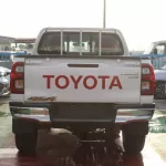 TOYOTA HILUX SR.5 2.7L PETROL 2023 - Thumbnail 4