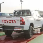 TOYOTA HILUX SR.5 2.7L PETROL 2023 - Thumbnail 5