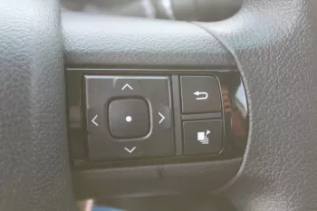 TOYOTA HILUX SR.5 2.7L PETROL 2023