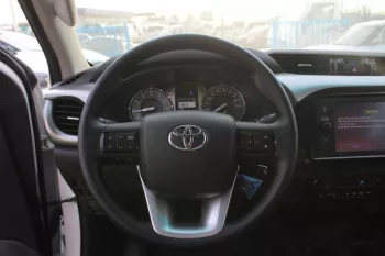 TOYOTA HILUX SR.5 2.7L PETROL 2023