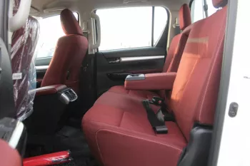 TOYOTA HILUX SR.5 2.7L PETROL 2023