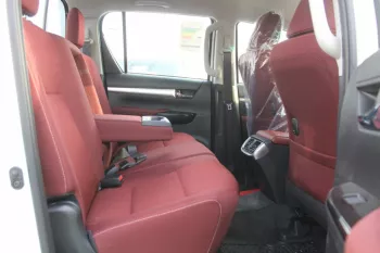 TOYOTA HILUX SR.5 2.7L PETROL 2023