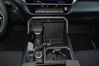2022 TOYOTA TUNDRA CEWMAX SR5 SB 3.5L V6 PETROL