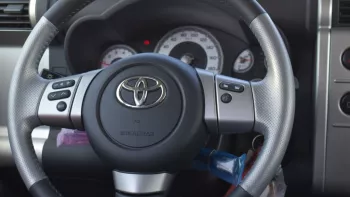 TOYOTA FJ CRUISER 4.0L PETROL 4WD 2023 BLACK