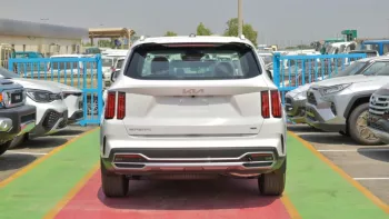 KIA SORENTO 2.5L PETROL FWD 2023 WHITE