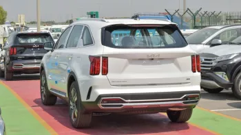 KIA SORENTO 2.5L PETROL FWD 2023 WHITE