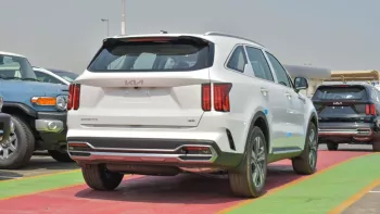 KIA SORENTO 2.5L PETROL FWD 2023 WHITE