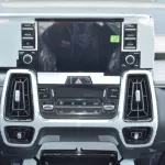 KIA SORENTO 2.5L PETROL FWD 2023 WHITE - Thumbnail 9