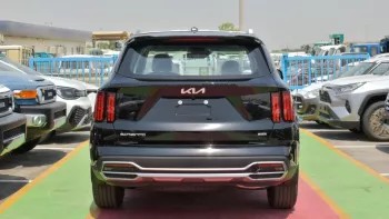 KIA SORENTO 2.5L PETROL FWD 2023 BLACK