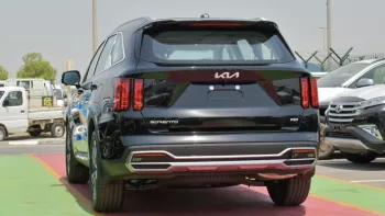 KIA SORENTO 2.5L PETROL FWD 2023 BLACK